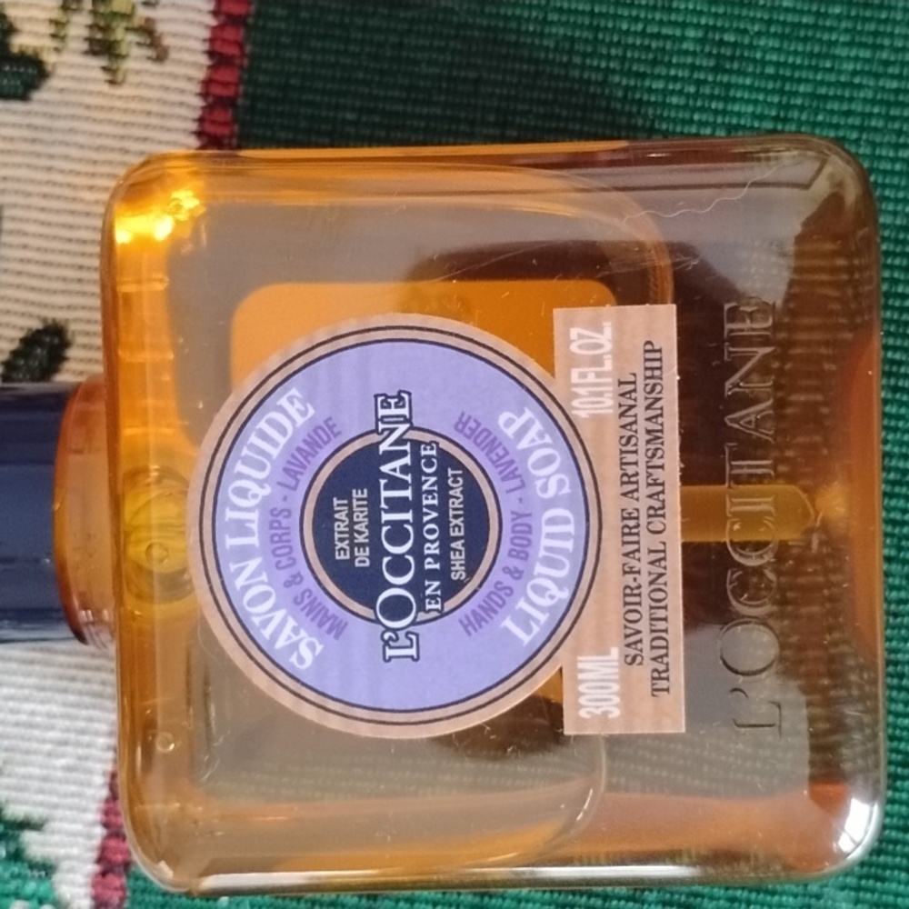 L'OCCITANE Hand And Body Liquid Soap Lavender. NEW - Picture 2 of 5